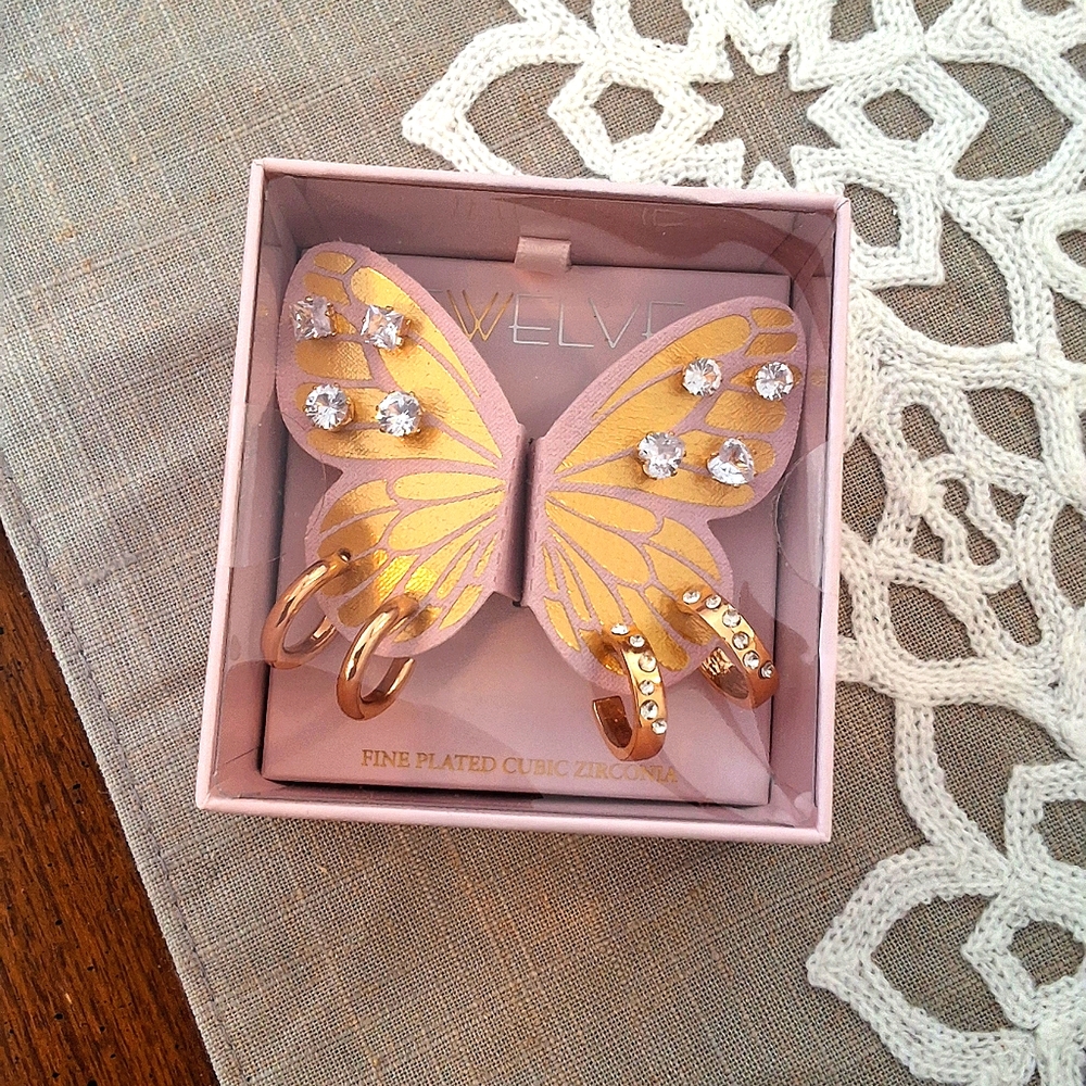 NEW Gold & Cubic Zirconia Earring Set
